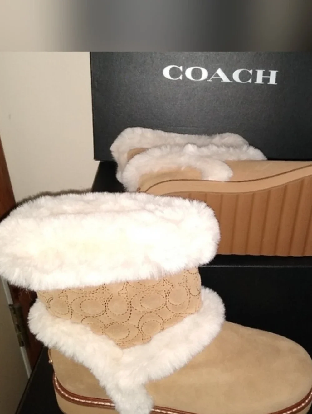 Coach☆ Authentic Izzie Signature Suede & Faux Sherling Fur trim Boots